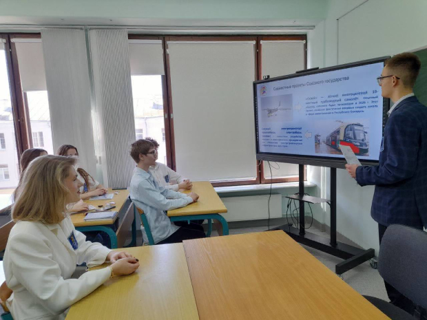 Единые уроки, посвящённые Дню единения народов Беларуси и России!
